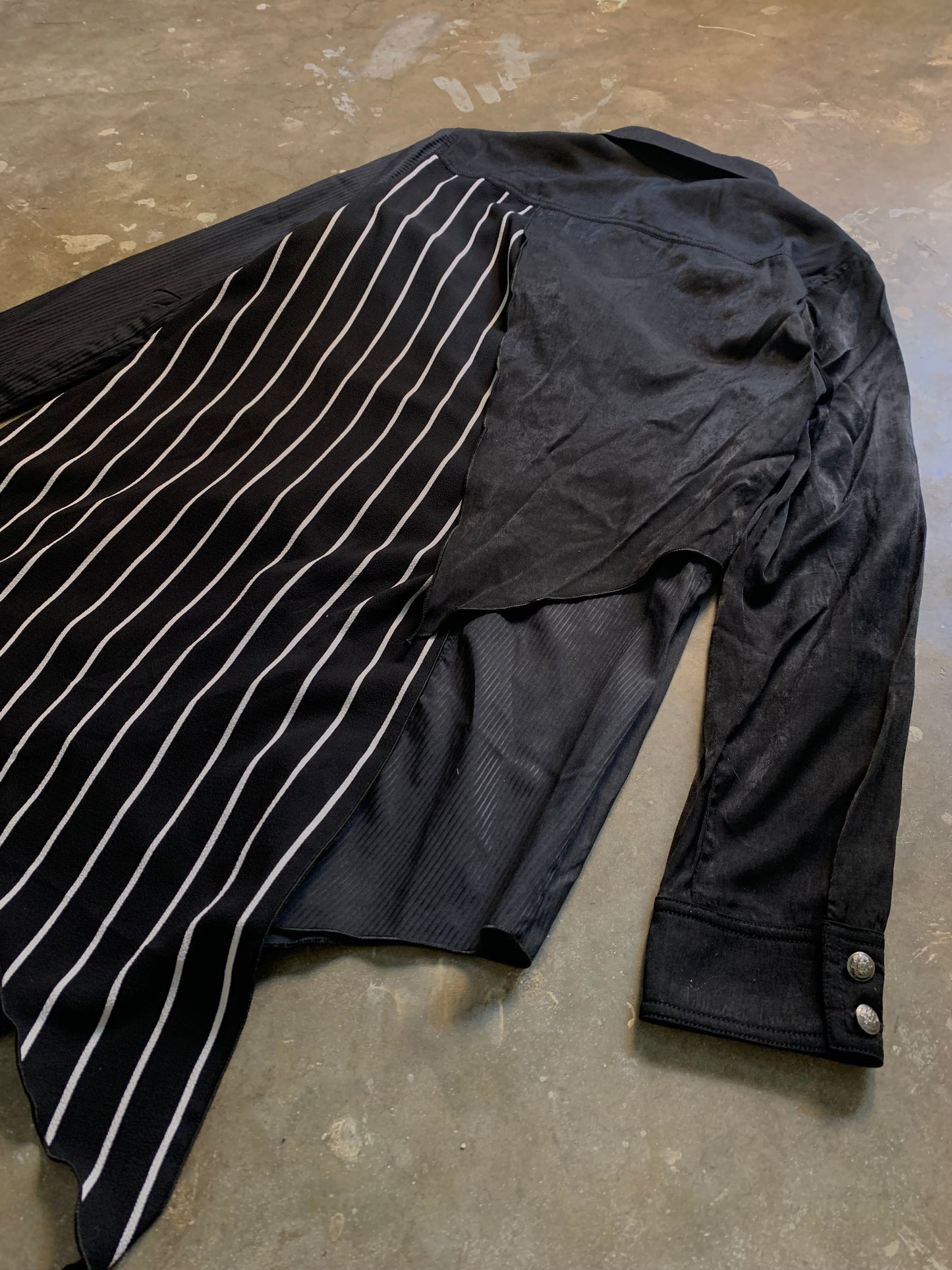 Algonquins Drape Striped Vampire Shirt