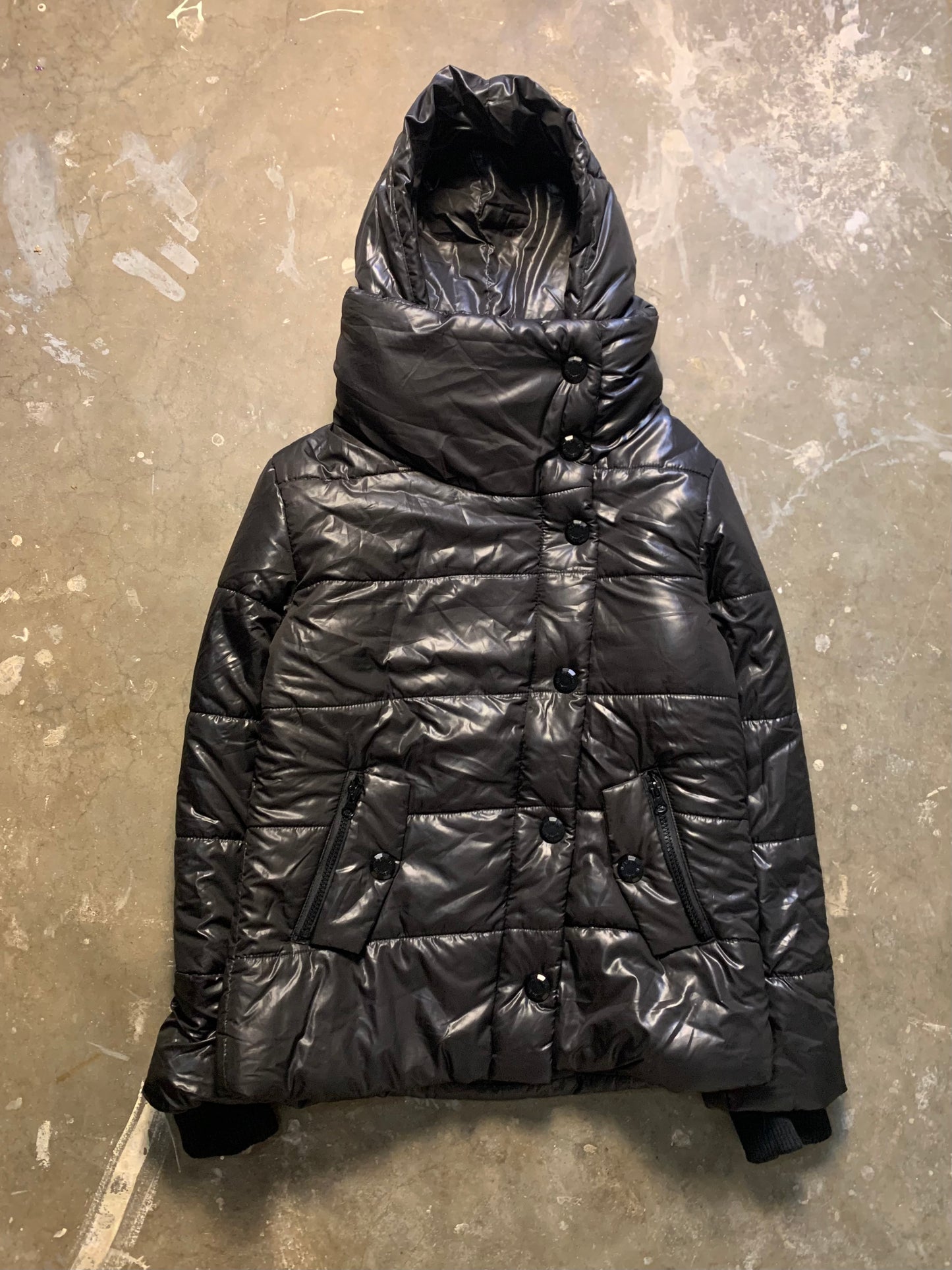 Heaven and Earth Asymmetrical Hooded Puffer