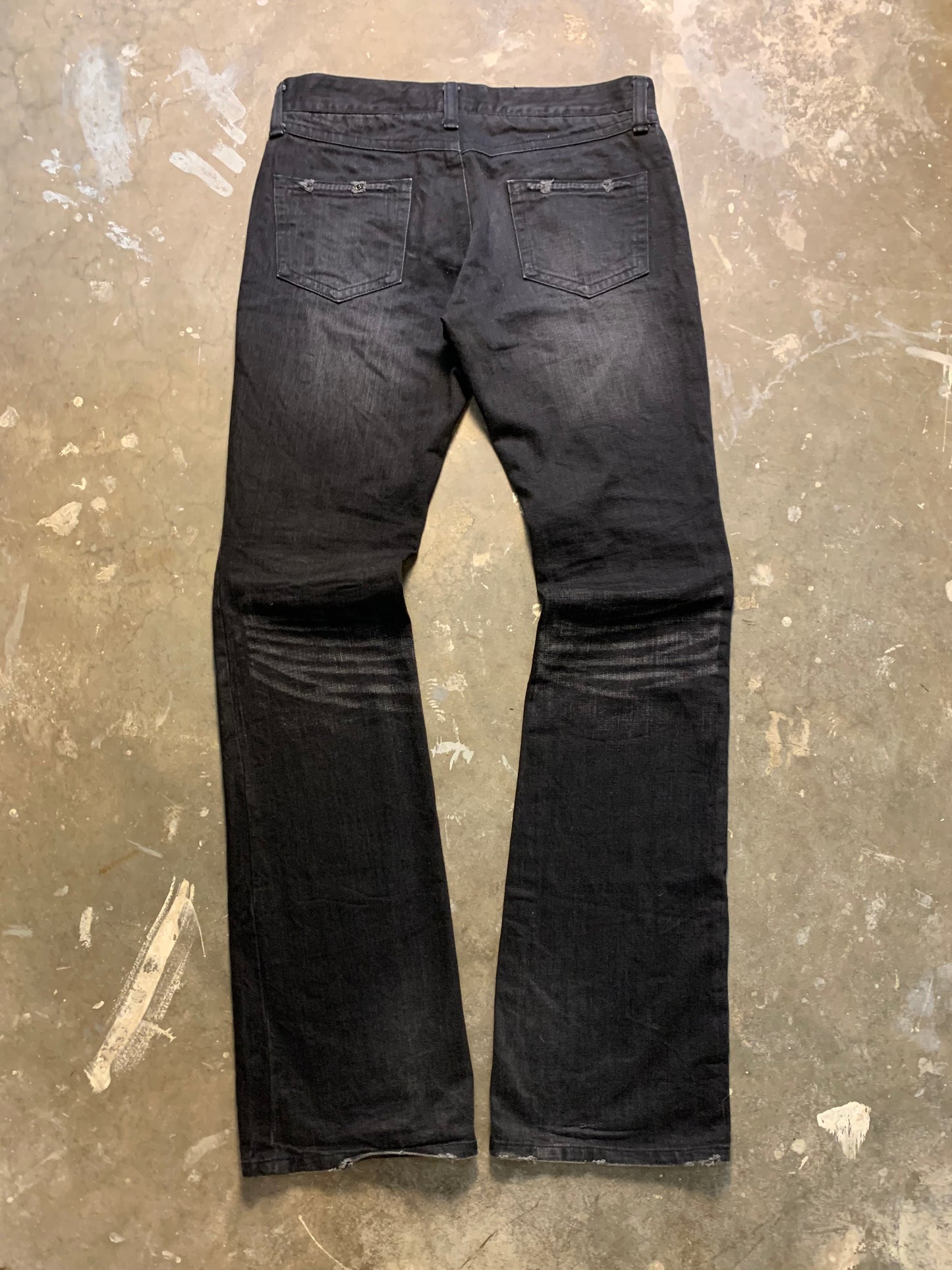 Cavaria Clawmark Chain Flared Jeans