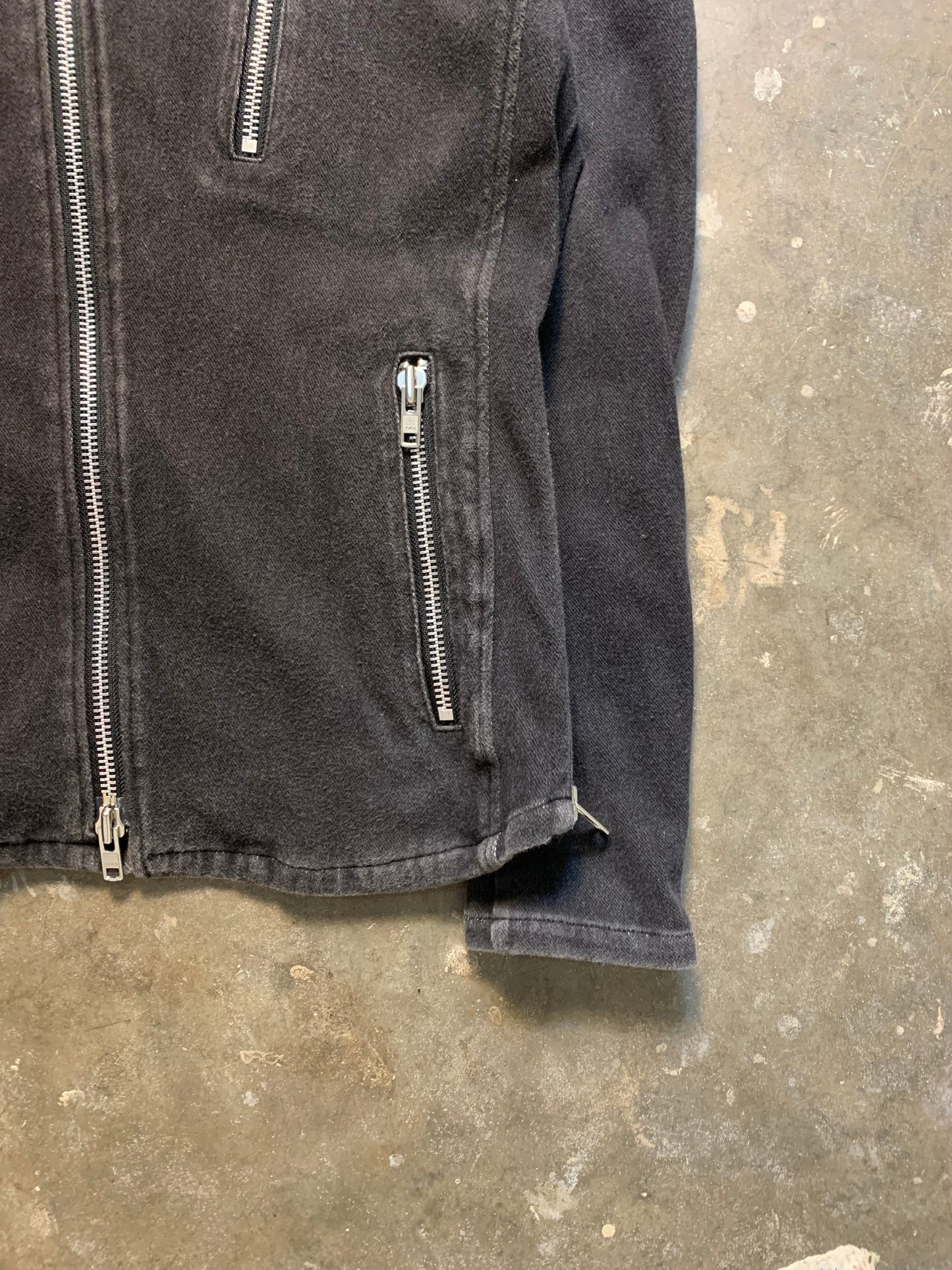 NO ID. Asymmetrical Zipper Hoodie
