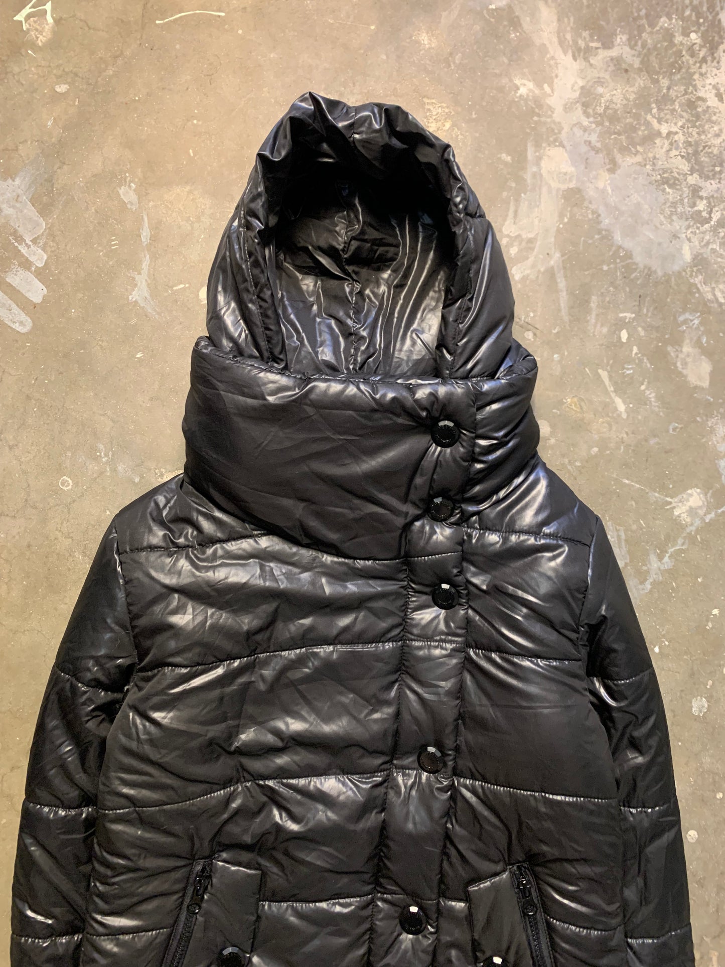 Heaven and Earth Asymmetrical Hooded Puffer