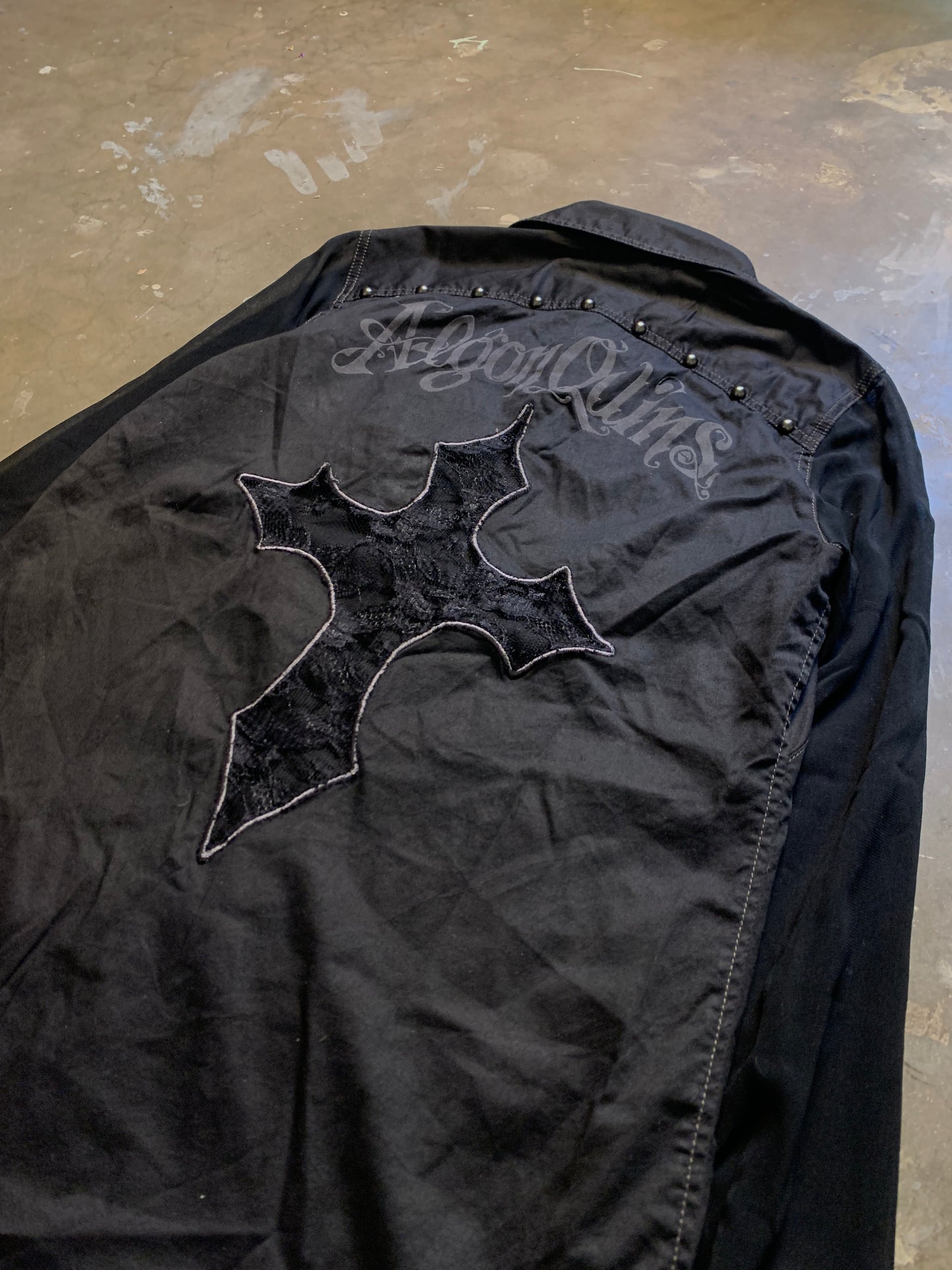 Algonquins Mesh & Lace Cross Shirt