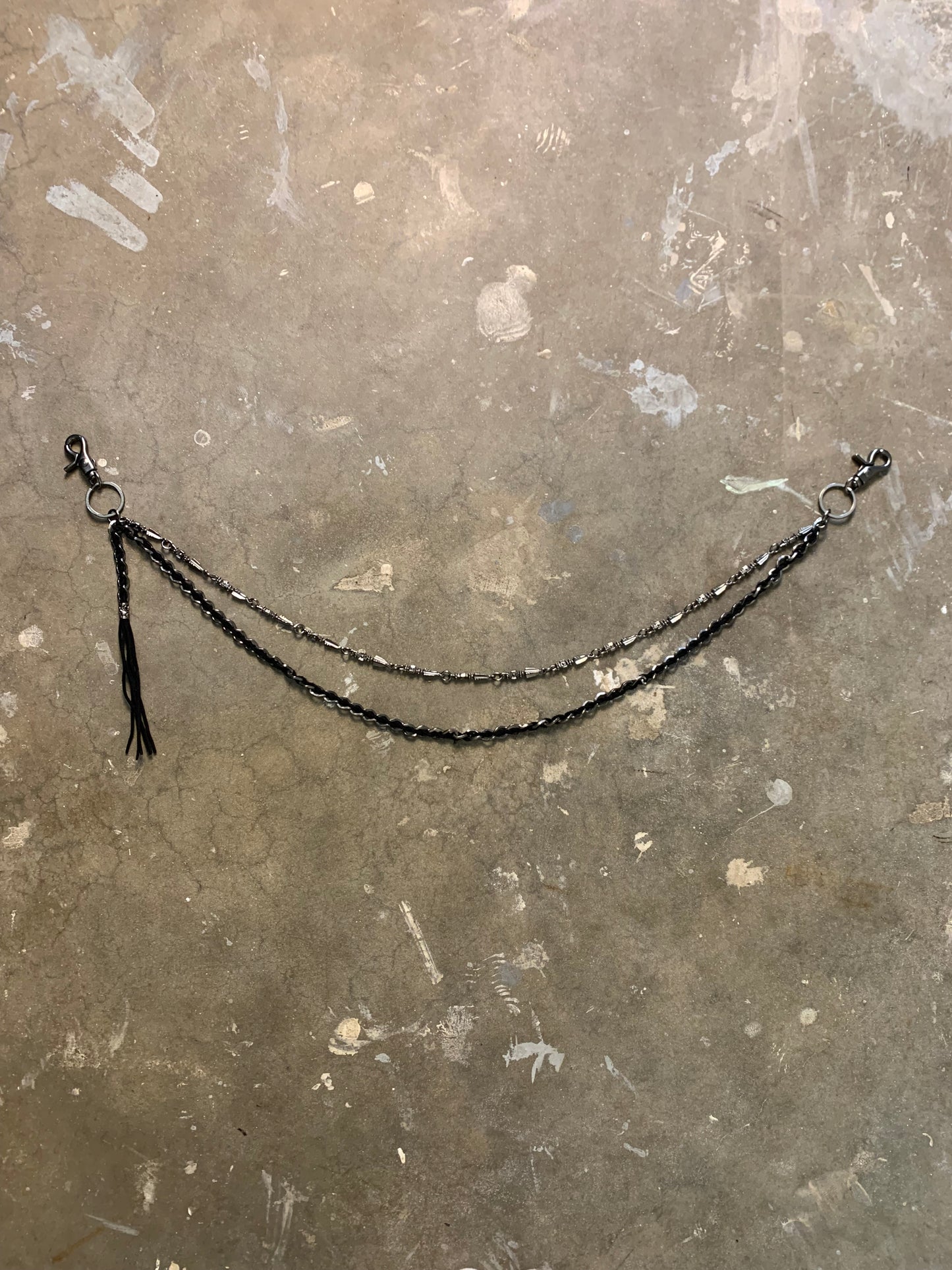 Schlussel Tassel Wallet Chain