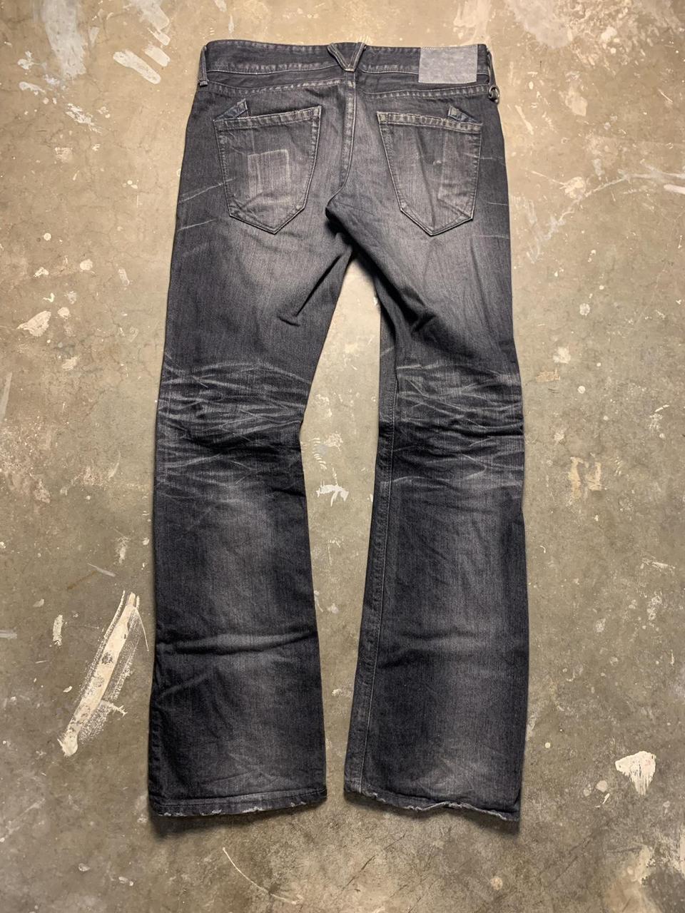 VANQUISH Faded Flared Jeans